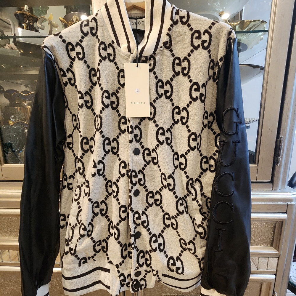 Mens G brand style embroidered logo leather hand jacket asian size XL (US M)